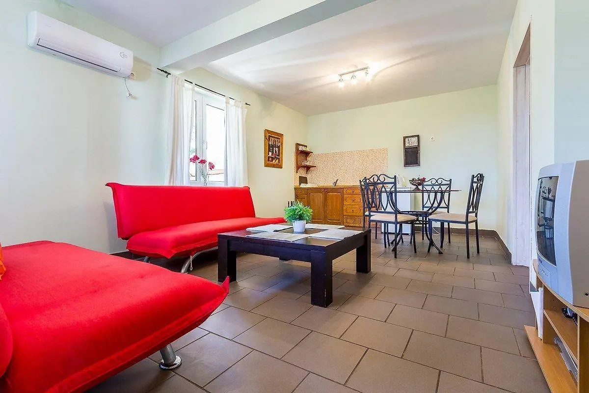 Apartments Puntica Liznjan